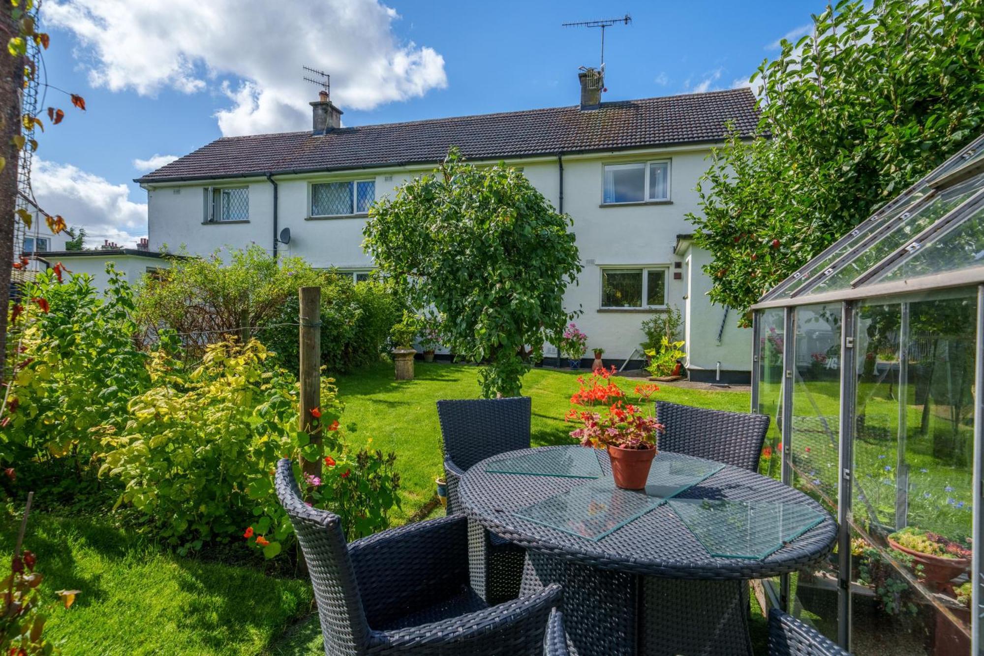 Apple Byrd - Short Stroll Into Kendal Town Centre Villa Eksteriør bilde